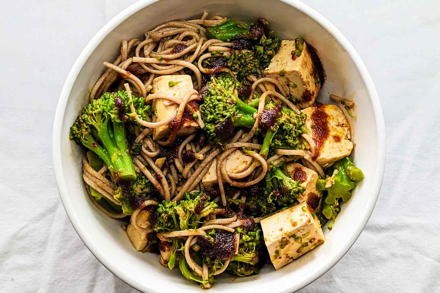 Bowl of noodles with Lahtt Sauce